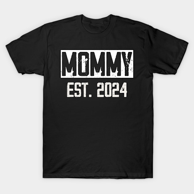 New Mommy Est 2024  New Mom Pregnancy 2024 T-Shirt by Hussein@Hussein